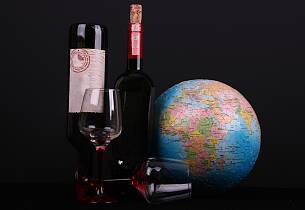 Reis jorda rundt: Bli med på en lærerik vinsmaking