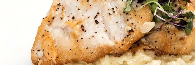 Når fisken serveres med risotto, trenger du verken saus, grønnsaker eller poteter