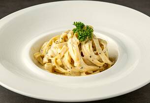 Tagliatelle i fløtesaus med balsamicoeddik