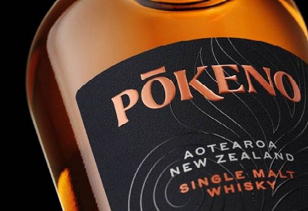 Whisky for ikke-kjennere, vellagret cognac og forsmak på juleakevitten er blant de sterke nyhetene i september