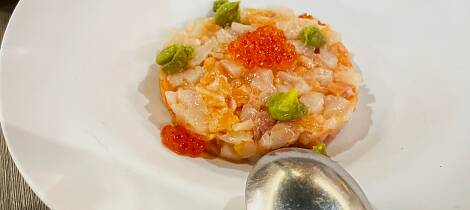 Skap litt ekstra luksus med en forrett som denne tartaren av fisk og østers