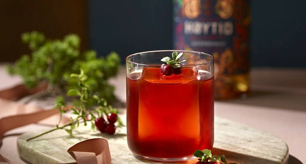 Jule Negroni som på Poppy - drinkoppskrift