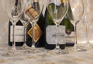Siste innspurt før nyttårsfeiringen – gå for en av disse champagnene