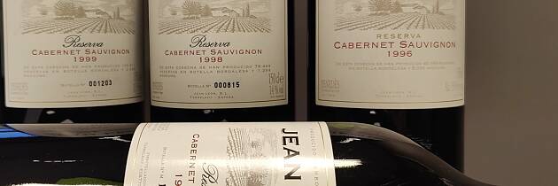 28 år gammel cabernet i magnum som holder mange år til