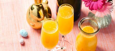 I denne påskeinspirerte mimosa-oppskriften har vi lurt inn en overraskende ingrediens