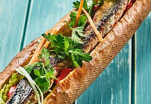 Balik ekmek - Fiskesandwich med makrell