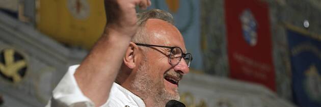 Dobbel ærespris og 30 års jubileum for Bent Stiansen