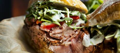 Gjør fredagen fantastisk med en beefsandwich