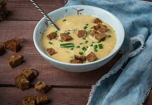 Spansk hvitløksuppe