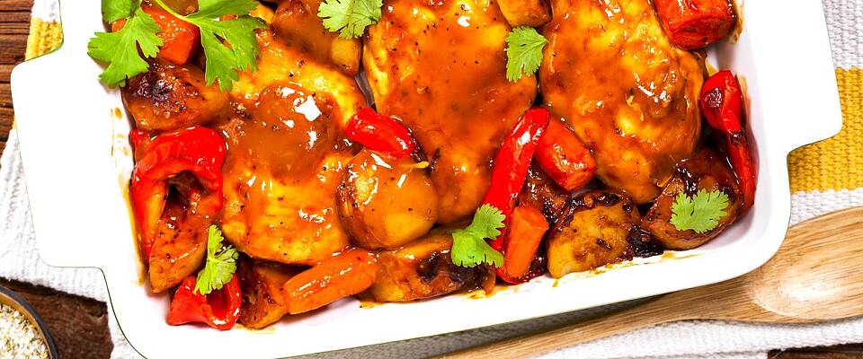 Når kyllingfilet får bade i paprika, blir den ekstra saftig