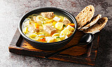 En klassisk kjøttsuppe smaker fortreffelig på den siste torsdagen i januar