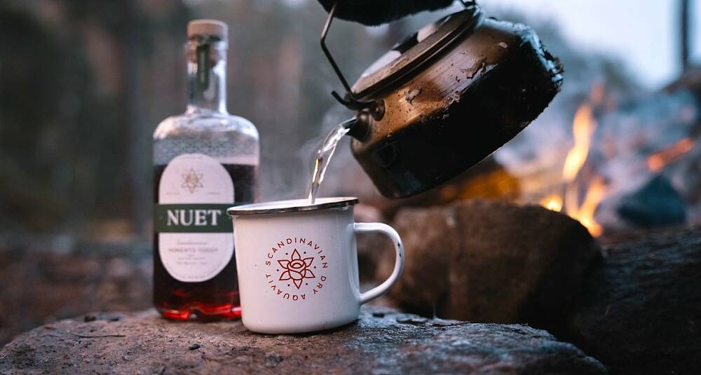 Nuet Moments Toddy med eplejuice drinkoppskrift