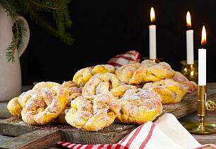 Lag en vri på lussekattene i år: Safranboller med pistasjnøtter