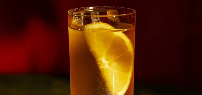 Jägermeister Orange - drinkoppskrift