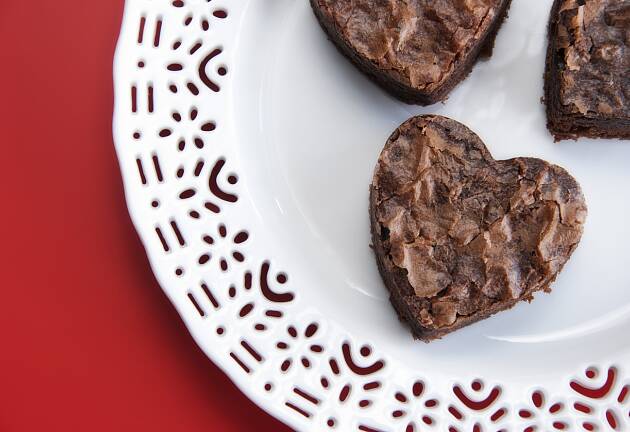 Bak hjertebrownies tll Valentines