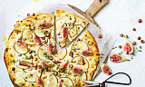 Pizza som dessert eller kveldskos