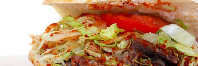 Sugen på kebab? Du lager den enkelt selv