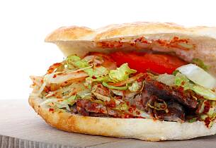 Sugen på kebab? Du lager den enkelt selv