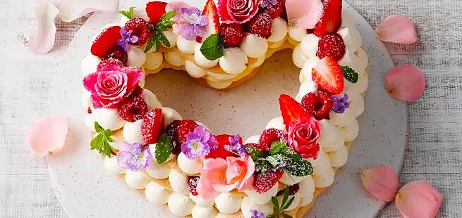 Hjerteformet kake med sitronkrem