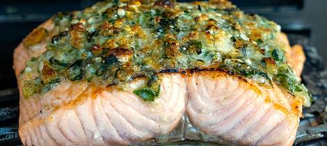 Når fisken gratineres med kamskjell blir den ekstra lekker