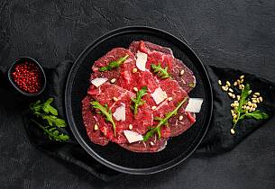 Carpaccio av oksefilet er noe av det enkleste du kan lage