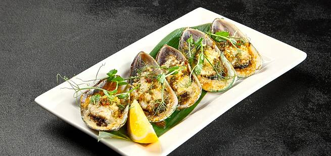 Moules Mustard - gratinerte blåskjell med sennep