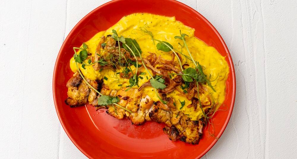 Gi grillet kyllingfilet tropisk karakter med pasjonsfrukt