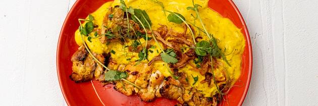 Gi grillet kyllingfilet tropisk karakter med pasjonsfrukt