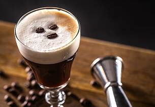 En Belgian Coffee kombinerer kaffe med cognac og pære