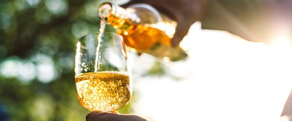 Naturvin vs klassisk vin: Skyttergravene fylles igjen