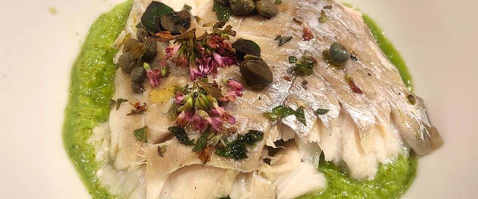 Grønn saus til fisken skaper ekstra matglede midt i uka