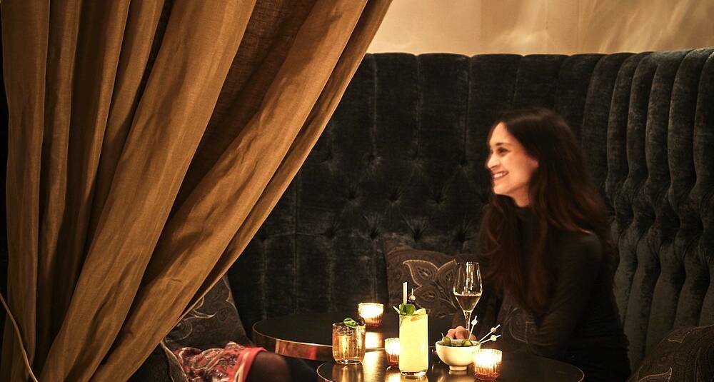 På Tata går teppet opp for mer enn bare drinker