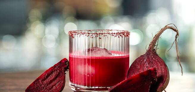 Rødbete-margarita - drinkoppskrift