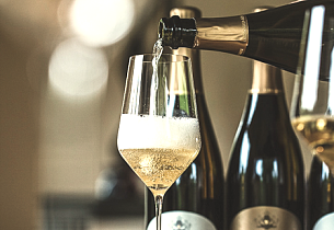 Gled deg til strålende champagner blant januarnyhetene