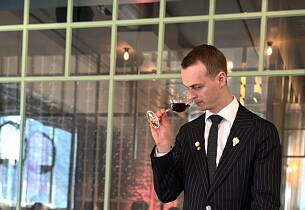 Nikolai Haram Svorte klar for vinkelner-VM