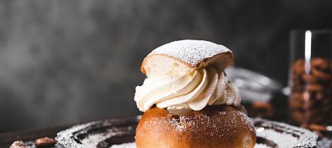 Inviter til bollefest på fastelavn