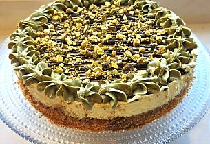 Pistasjkake med mørk sjokolade