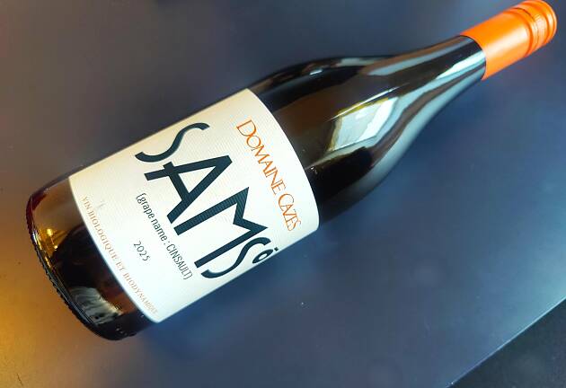 Biodynamisk billigvin på et pol nær deg